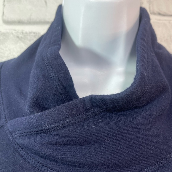 Yogalicious Blue Mock Turtleneck Thumb Hole Top Medium - Picture 5 of 8